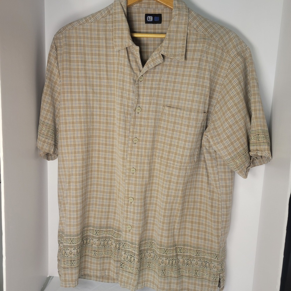 Local Motion Mens Tan Plaid Tribal Border Print Short Sleeve Button Down Shirt